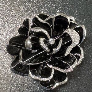 JOSN RIVERS LIMITED EDITION BLACK PAVÉ GARDENIA BROOCH